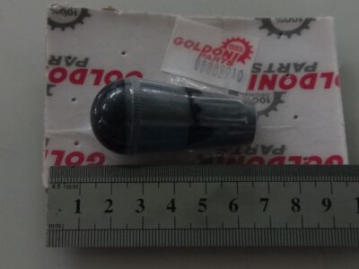 Pomello nero filettato M8