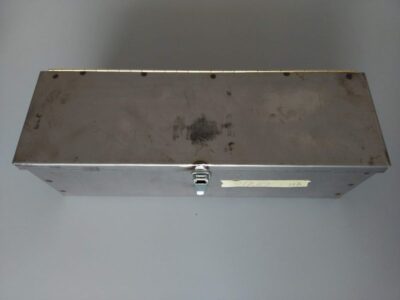 Cassetta porta attrezzi in metallo 13x13x42