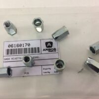 Dado rivetto M6 esagonale