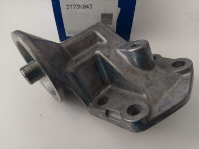 Supporto testa filtro olio Perkins (sostituito da 6679225A1)