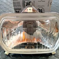 Fanale anteriore rettangolare smussato 3 viti Carraro antonio