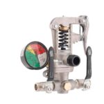 Comando Annovi Reverberi GI40 con valvola di pressione, manometro con glicerina e quadrante colorato, rubinetti e staffa. 80Lt/min 40Bar.