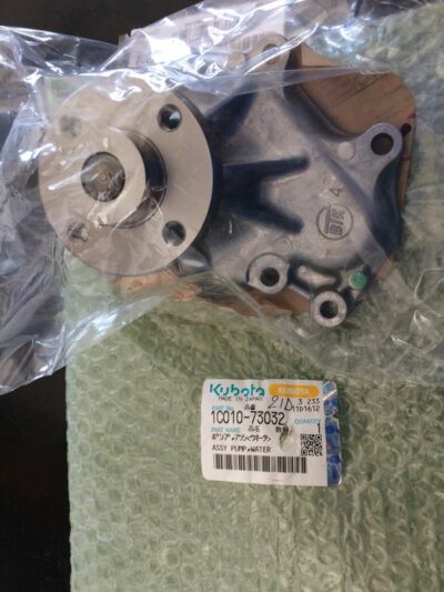 Pompa acqua 3800 cc ( sostituisce 1C01073032 )